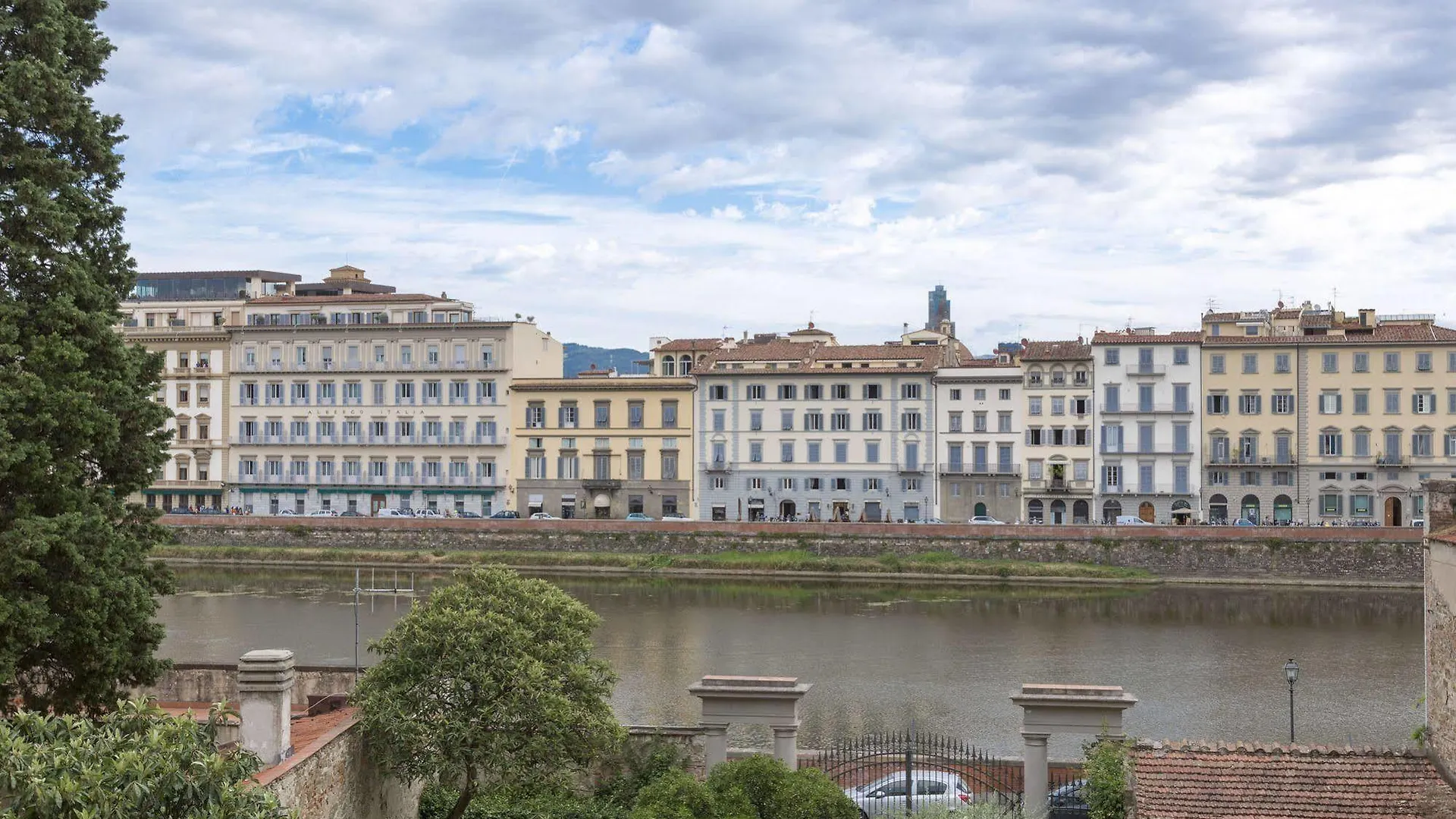 ** Guest house San Frediano Mansion Hotel Florence Italy